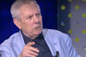 开云体育下载-口嗨谁不会？费内巴切主席候选人怼对手：我还说赢了就签姆巴佩呢